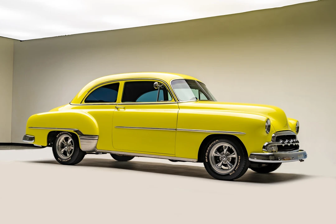 1952 Chevrolet Special & Deluxe & Fleetline - Image 11 of 31