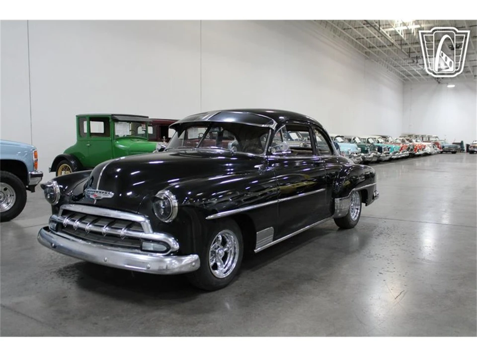 1952 Chevrolet Special & Deluxe & Fleetline - Image 11 of 31