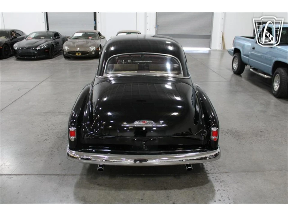 1952 Chevrolet Special & Deluxe & Fleetline - Image 6 of 31
