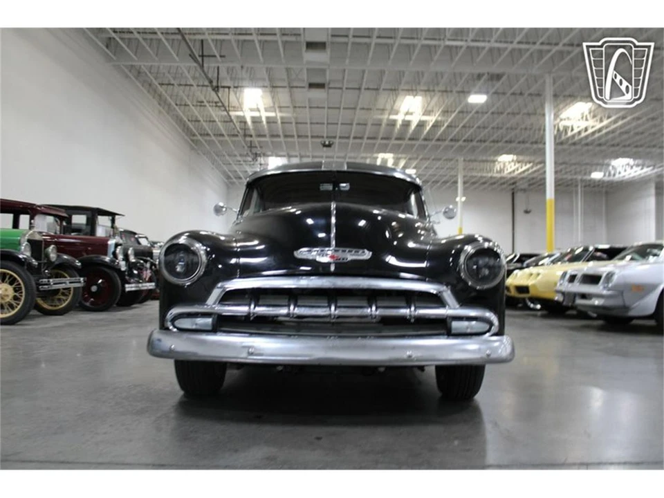 1952 Chevrolet Special & Deluxe & Fleetline - Image 18 of 31
