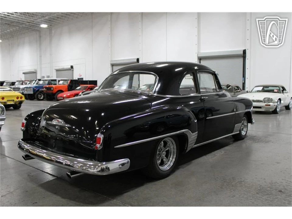 1952 Chevrolet Special & Deluxe & Fleetline - Image 15 of 31