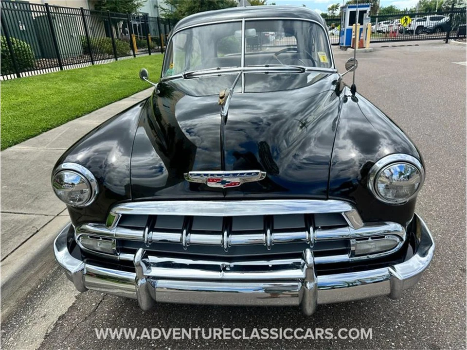 1952 Chevrolet Special & Deluxe & Fleetline - Image 29 of 31