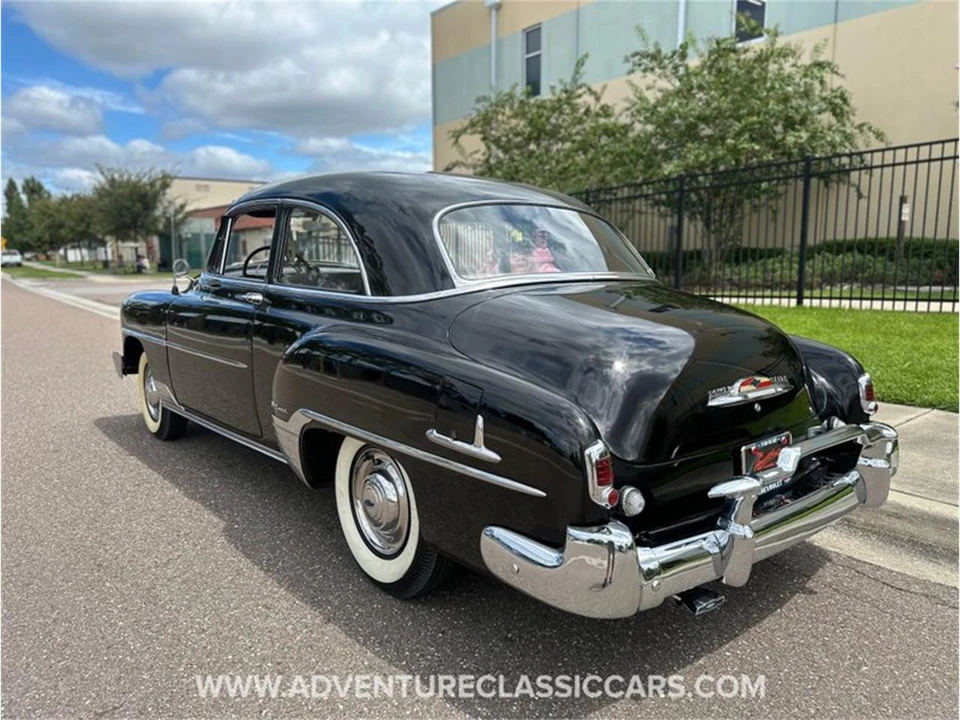 1952 Chevrolet Special & Deluxe & Fleetline - Image 14 of 31