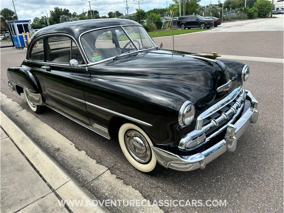 1952 Chevrolet Special & Deluxe & Fleetline - Image 27 of 31