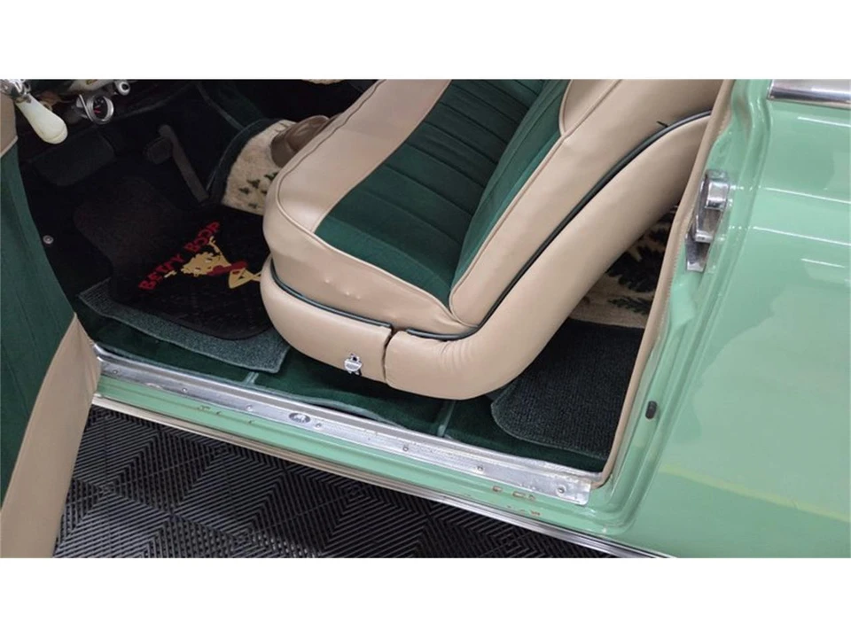 1952 Chevrolet Special & Deluxe & Fleetline - Image 20 of 31