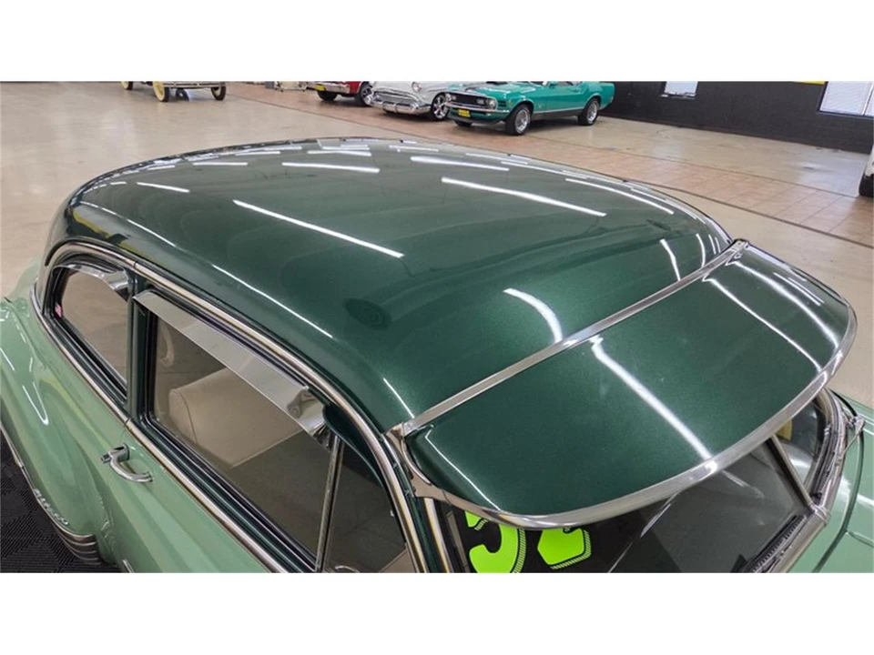 1952 Chevrolet Special & Deluxe & Fleetline - Image 17 of 31