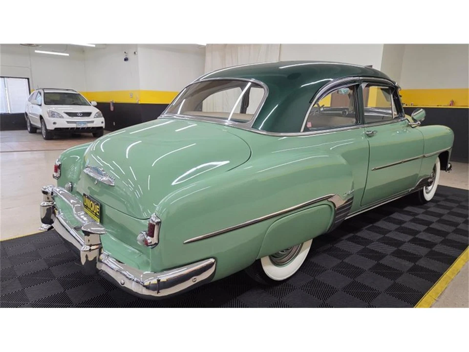 1952 Chevrolet Special & Deluxe & Fleetline - Image 4 of 31