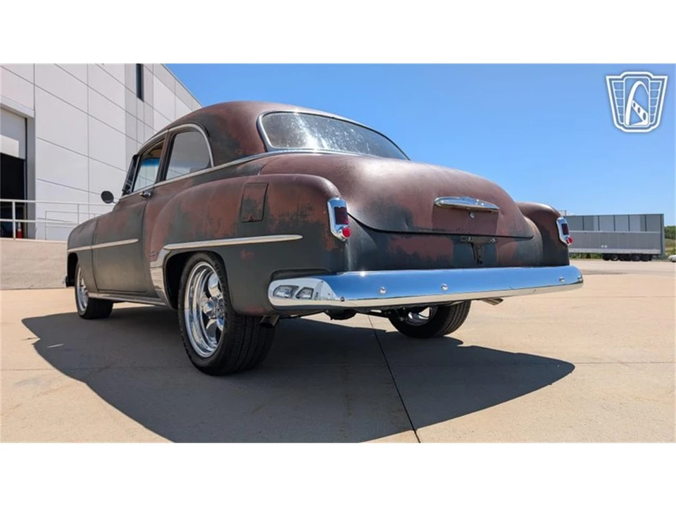 1952 Chevrolet Special & Deluxe & Fleetline - Image 9 of 31