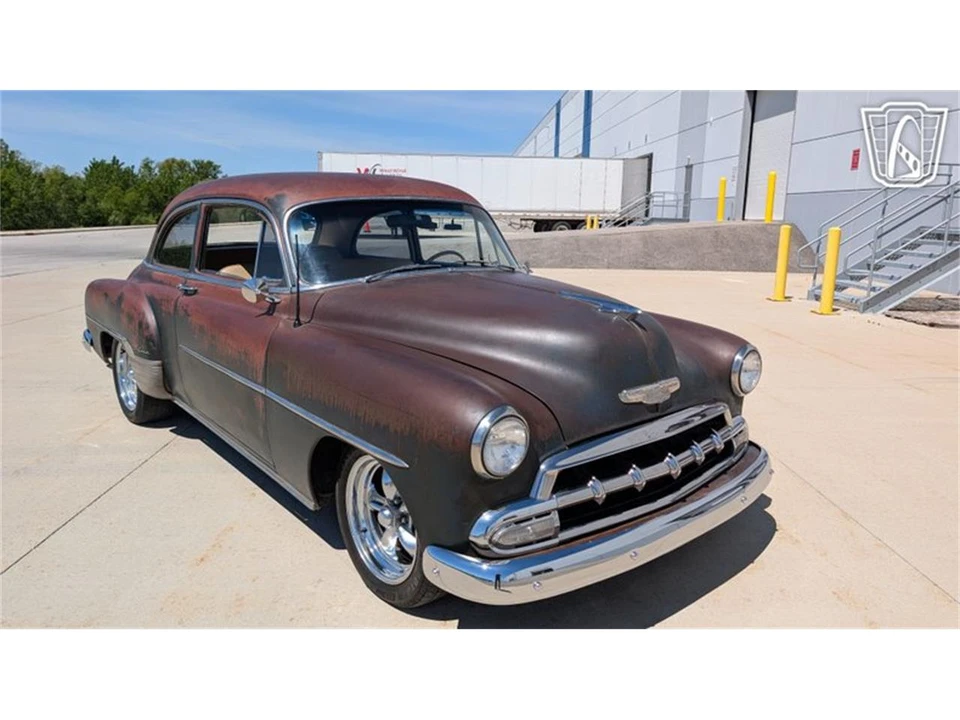 1952 Chevrolet Special & Deluxe & Fleetline - Image 19 of 31