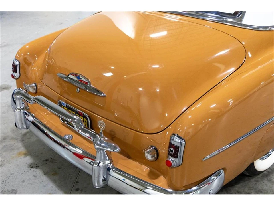 1952 Chevrolet Special & Deluxe & Fleetline - Image 28 of 31