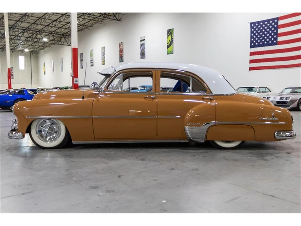1952 Chevrolet Special & Deluxe & Fleetline - Image 3 of 31