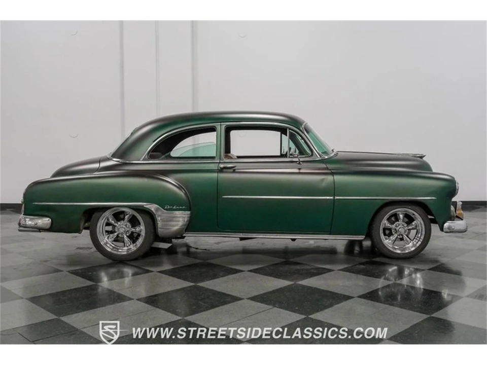 1952 Chevrolet Special & Deluxe & Fleetline - Image 14 of 31
