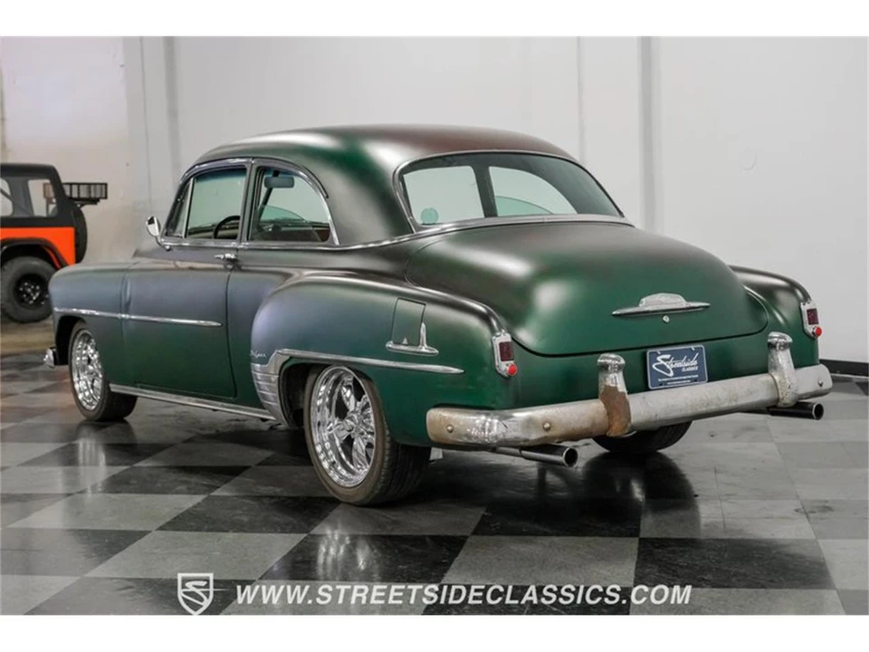 1952 Chevrolet Special & Deluxe & Fleetline - Image 10 of 31