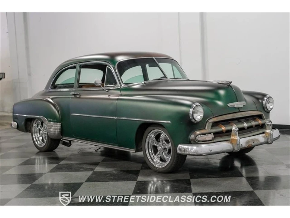 1952 Chevrolet Special & Deluxe & Fleetline - Image 16 of 31