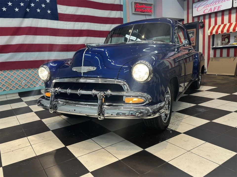 1952 Chevrolet Special & Deluxe & Fleetline - Image 14 of 31