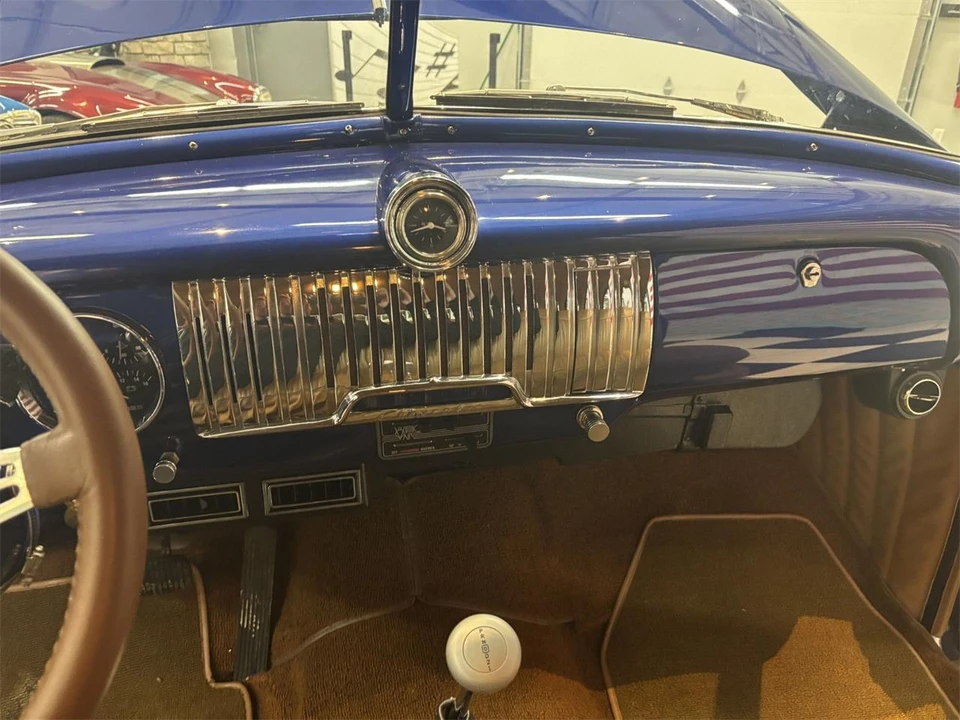 1952 Chevrolet Special & Deluxe & Fleetline - Image 26 of 31