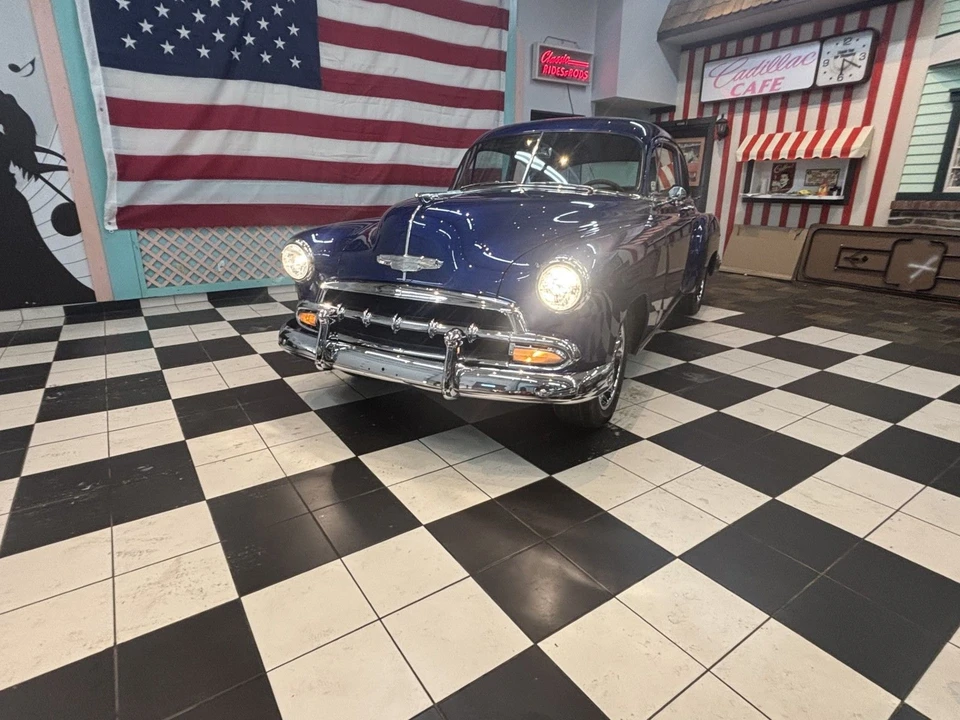 1952 Chevrolet Special & Deluxe & Fleetline - Image 11 of 31