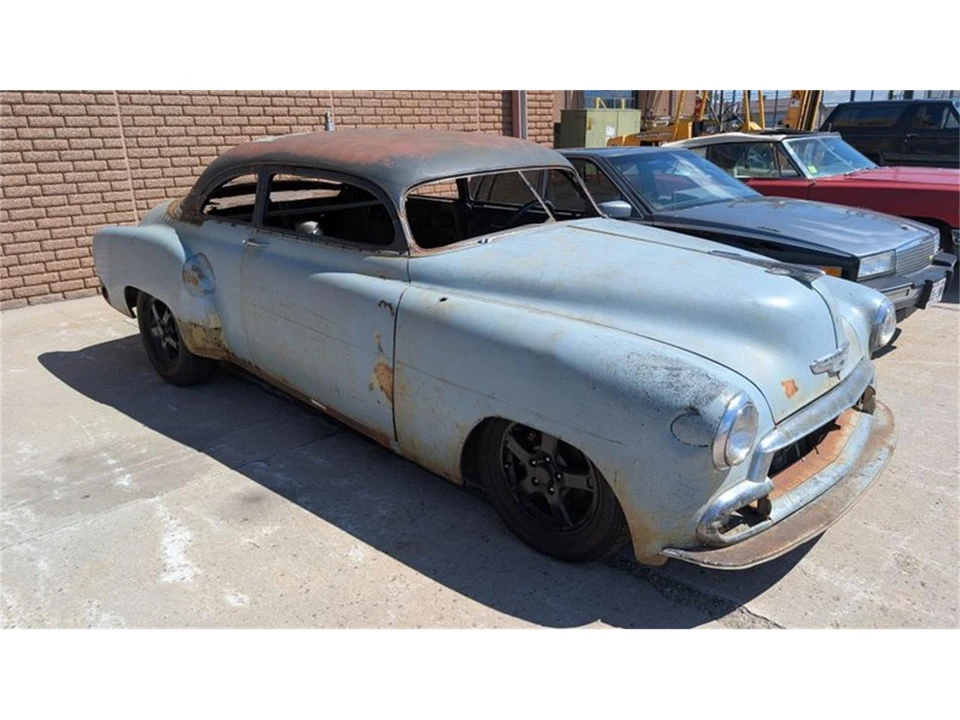 1952 Chevrolet Special & Deluxe & Fleetline - Image 2 of 8