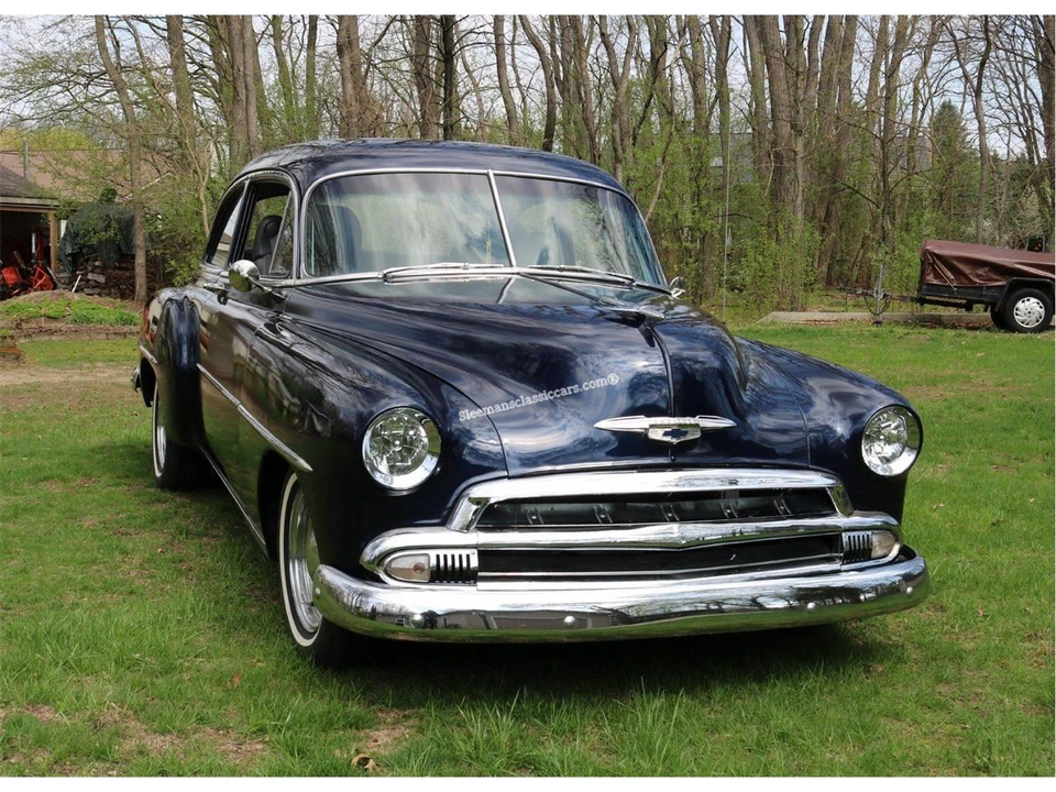 1952 Chevrolet Special & Deluxe & Fleetline - Image 13 of 31