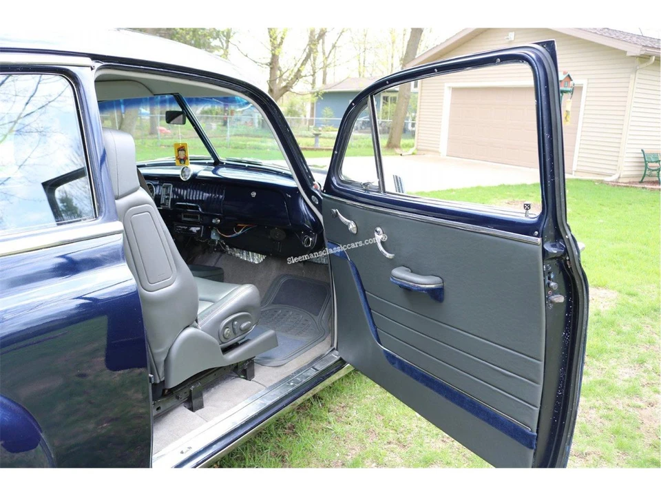 1952 Chevrolet Special & Deluxe & Fleetline - Image 23 of 31