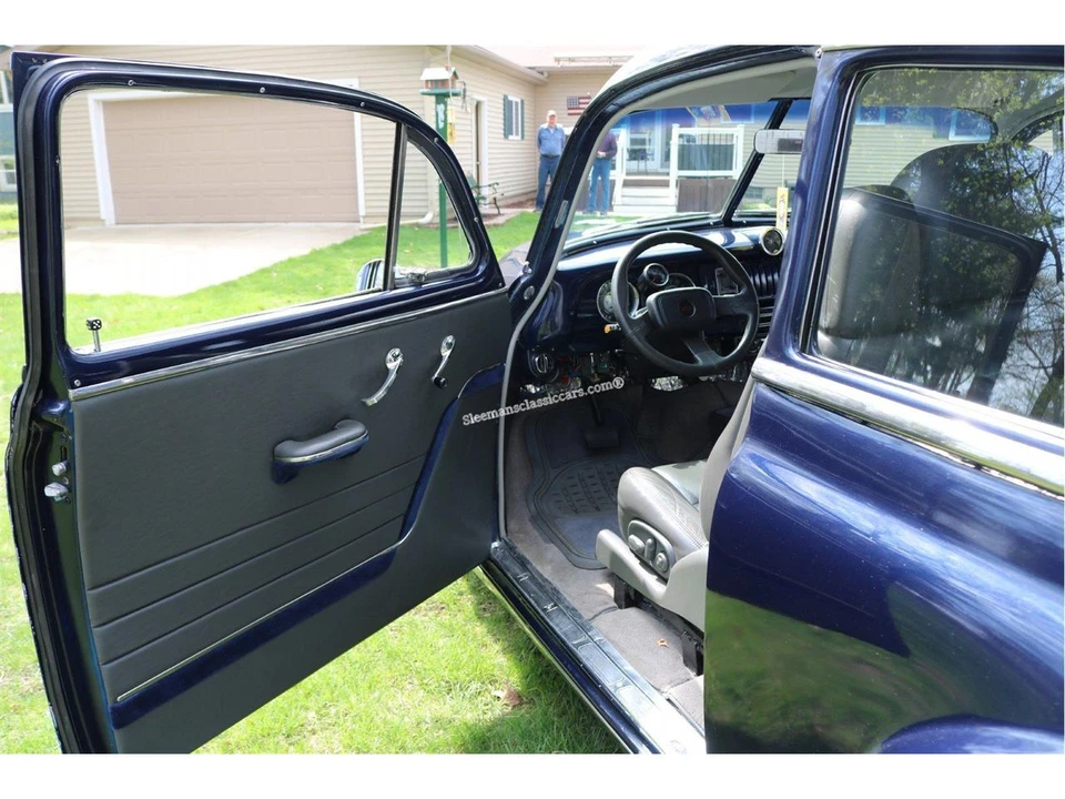 1952 Chevrolet Special & Deluxe & Fleetline - Image 16 of 31