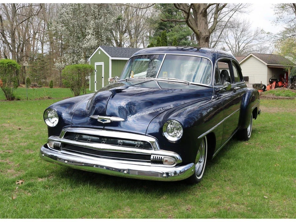1952 Chevrolet Special & Deluxe & Fleetline - Image 12 of 31