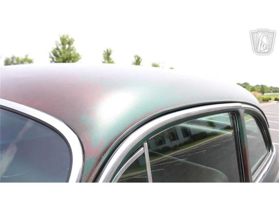 1952 Chevrolet Special & Deluxe & Fleetline - Image 8 of 31