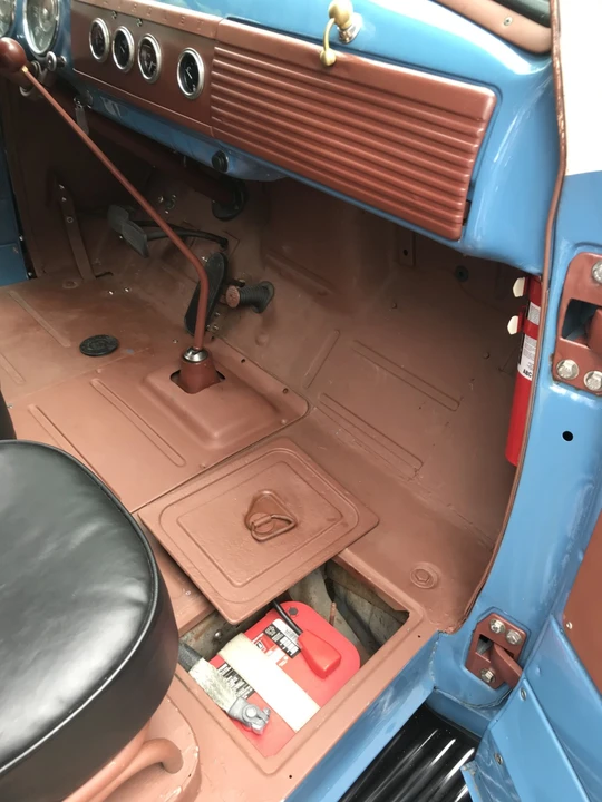1952 Chevrolet Suburban 3rd Gen - Image 30 of 31