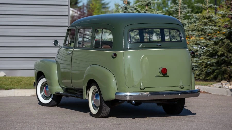 1952 Chevrolet Suburban 3rd Gen - Image 3 of 20