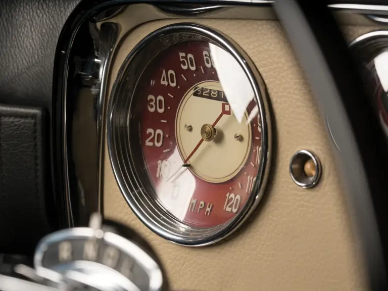 1952 Chrysler Imperial 1st Gen - Image 16 of 30
