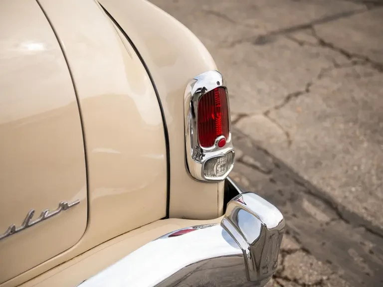 1952 Chrysler New Yorker - Image 28 of 31