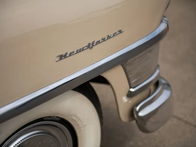 1952 Chrysler New Yorker - Image 17 of 31