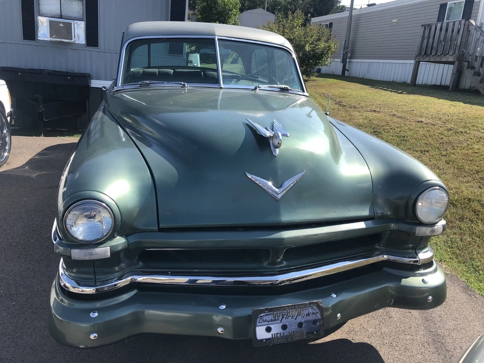 1952 Chrysler New Yorker - Image 2 of 14