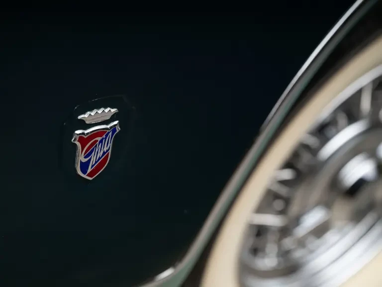 1952 Chrysler Imperial 1st Gen - Image 16 of 27