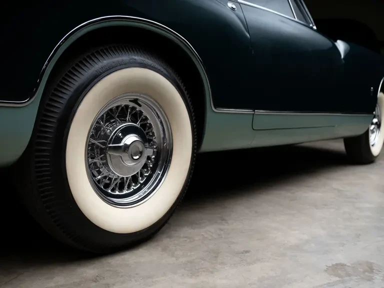 1952 Chrysler Imperial 1st Gen - Image 15 of 27