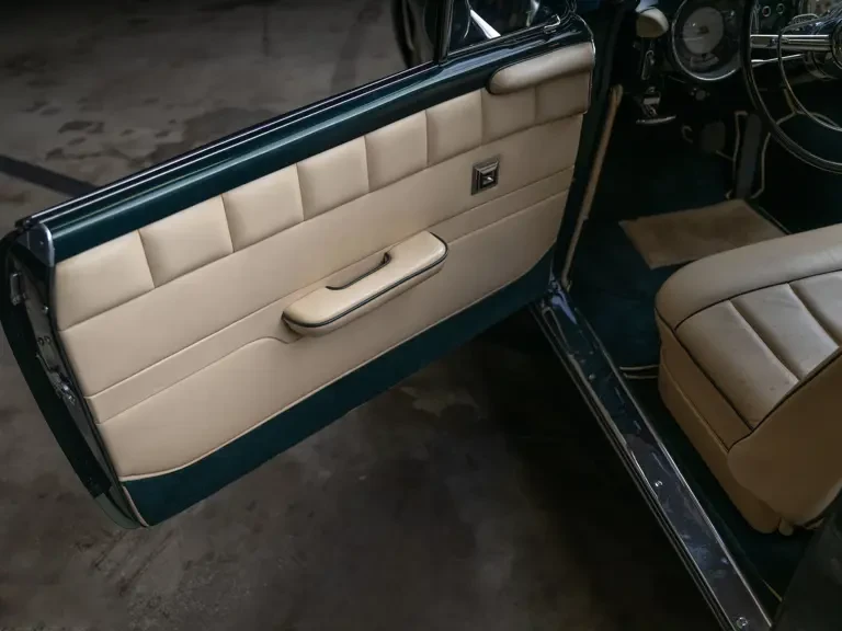 1952 Chrysler Imperial 1st Gen - Image 17 of 27