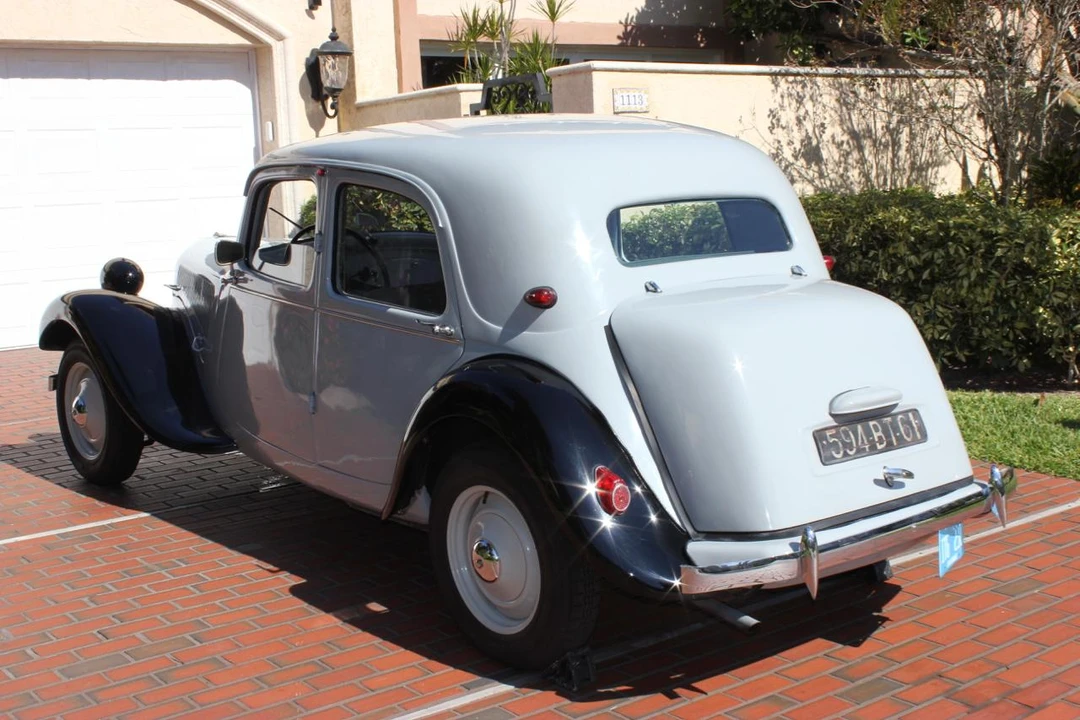 1952 Citroen Traction Avant - Image 14 of 31