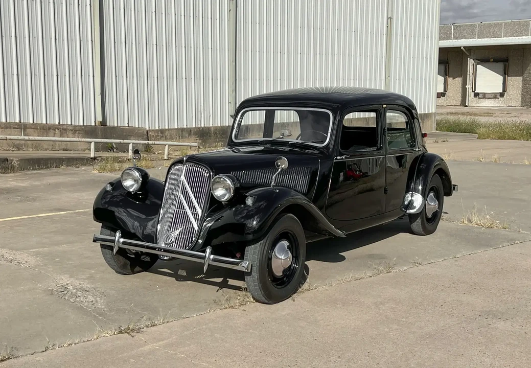 1952 Citroen Traction Avant - Image 3 of 6