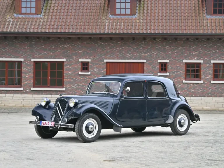 1952 Citroen Traction Avant - Image 2 of 31