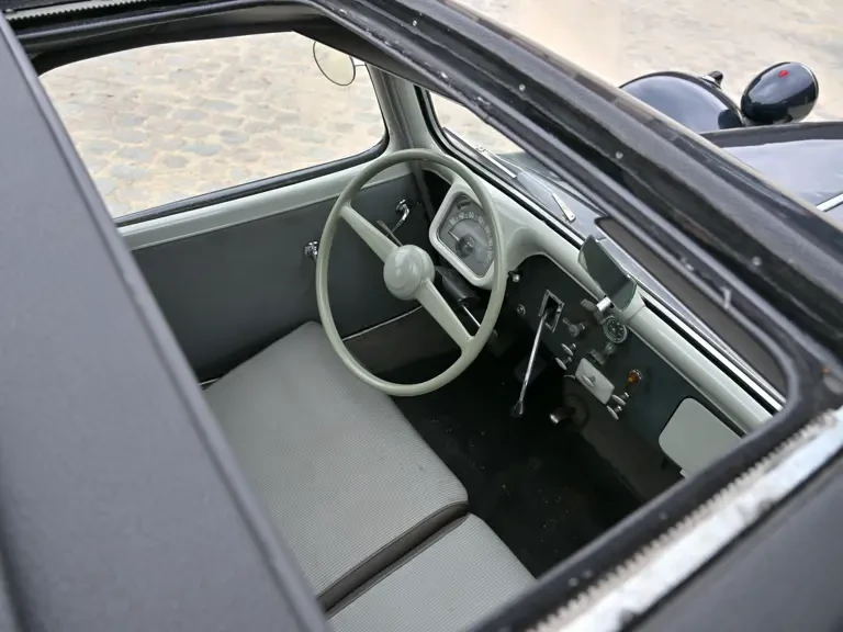 1952 Citroen Traction Avant - Image 9 of 31