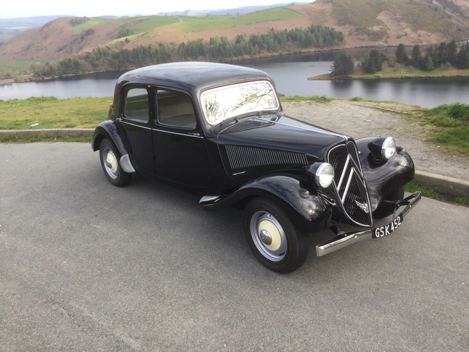 1952 Citroen Traction Avant - Image 2 of 30