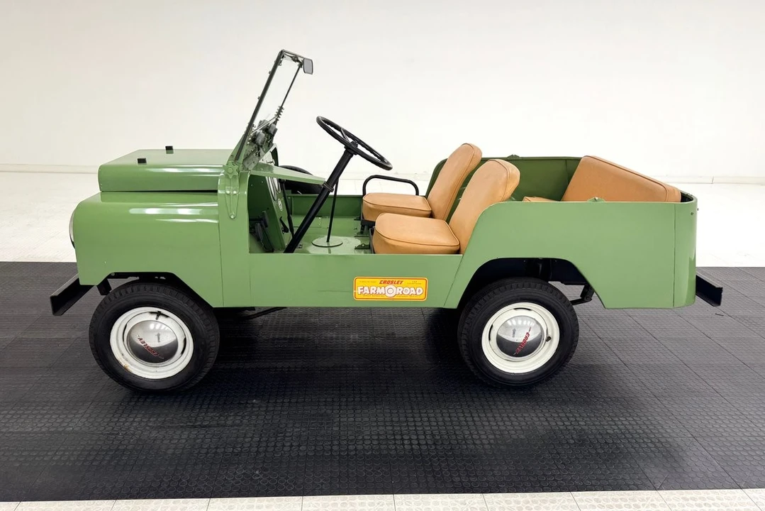1952 Crosley CD - Image 2 of 21