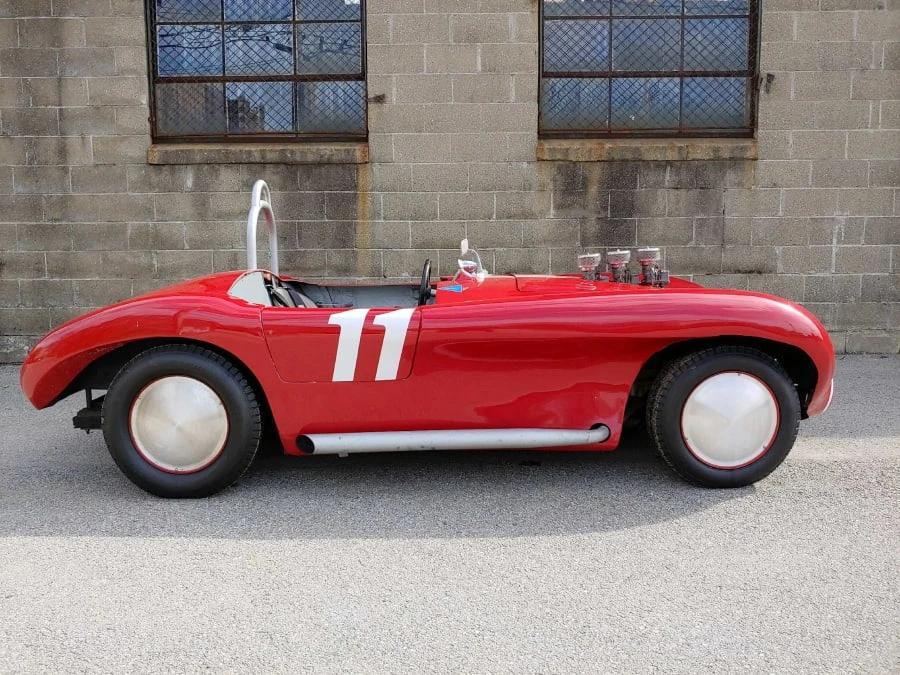 1952 Crosley Hot Shot - Image 2 of 12