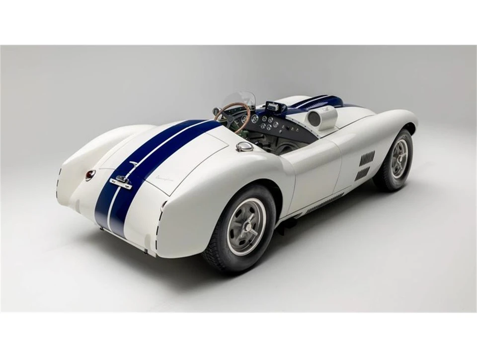 1952 - Image 3 of 31