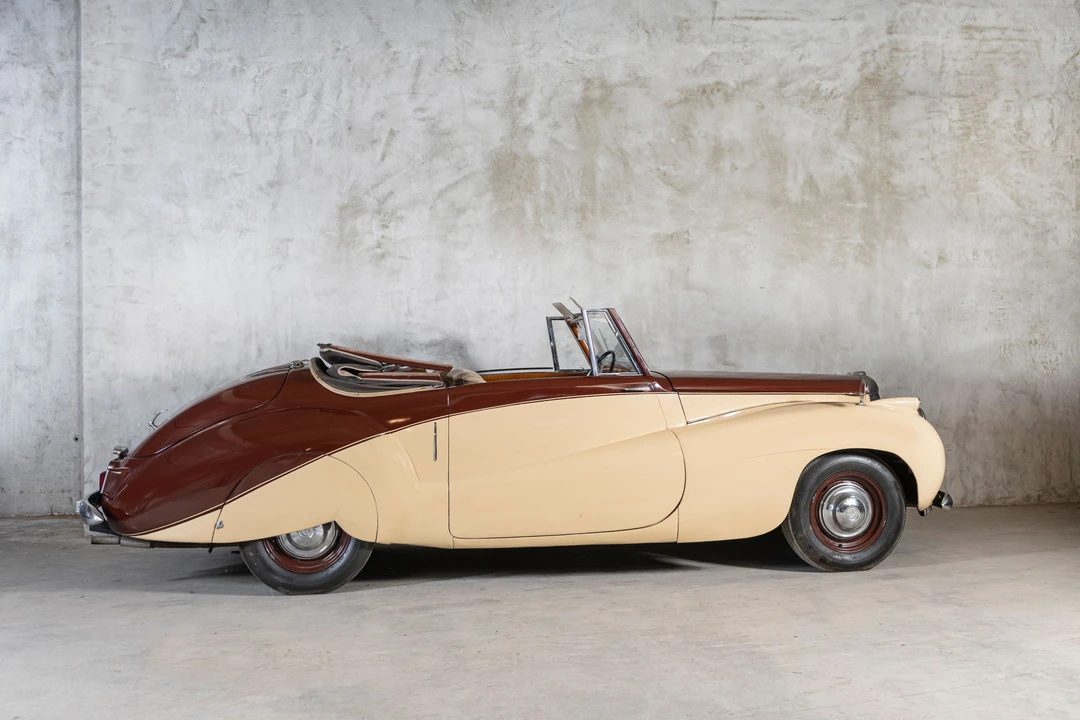 1952 Daimler - Image 15 of 24