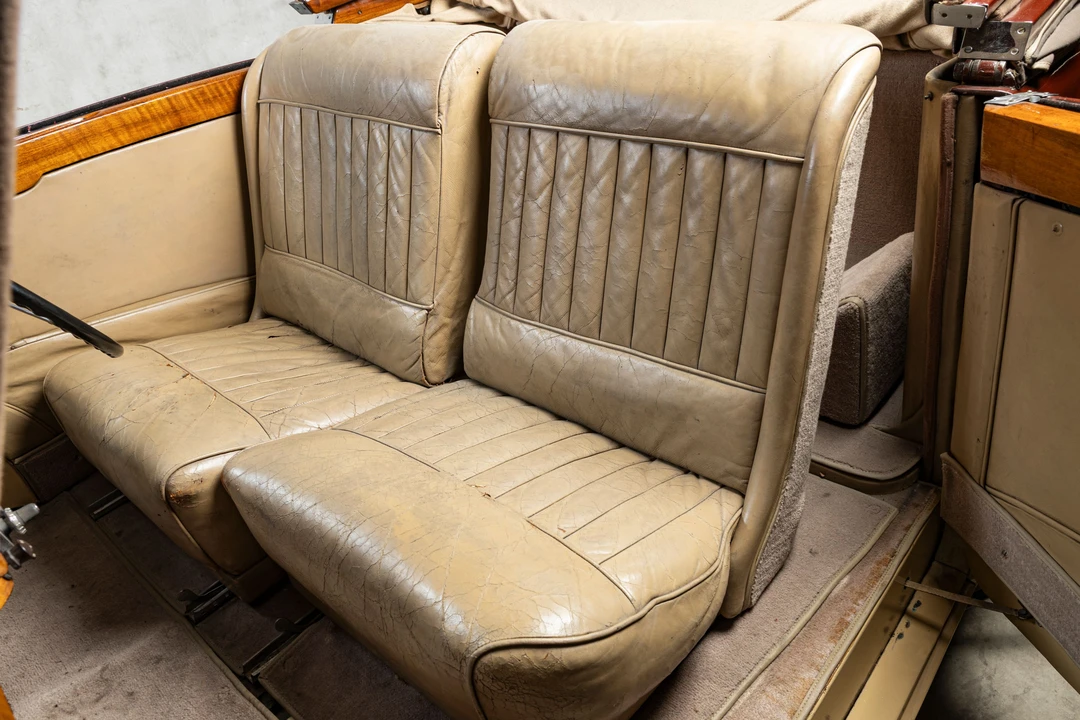 1952 Daimler - Image 18 of 24