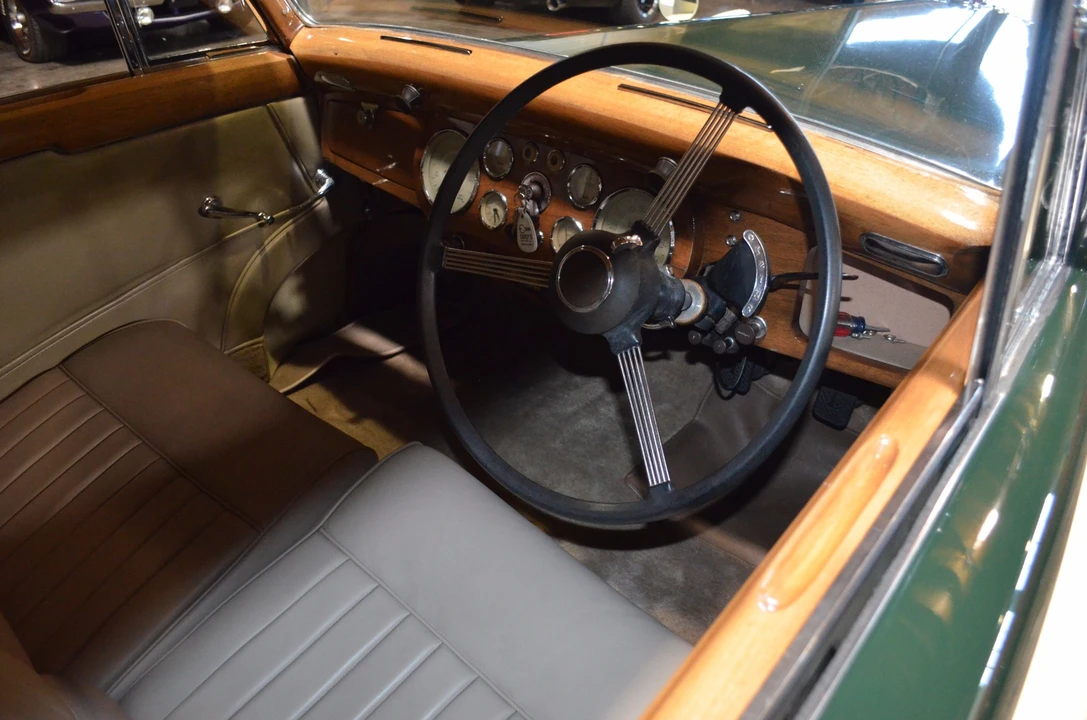 1952 Daimler - Image 30 of 31