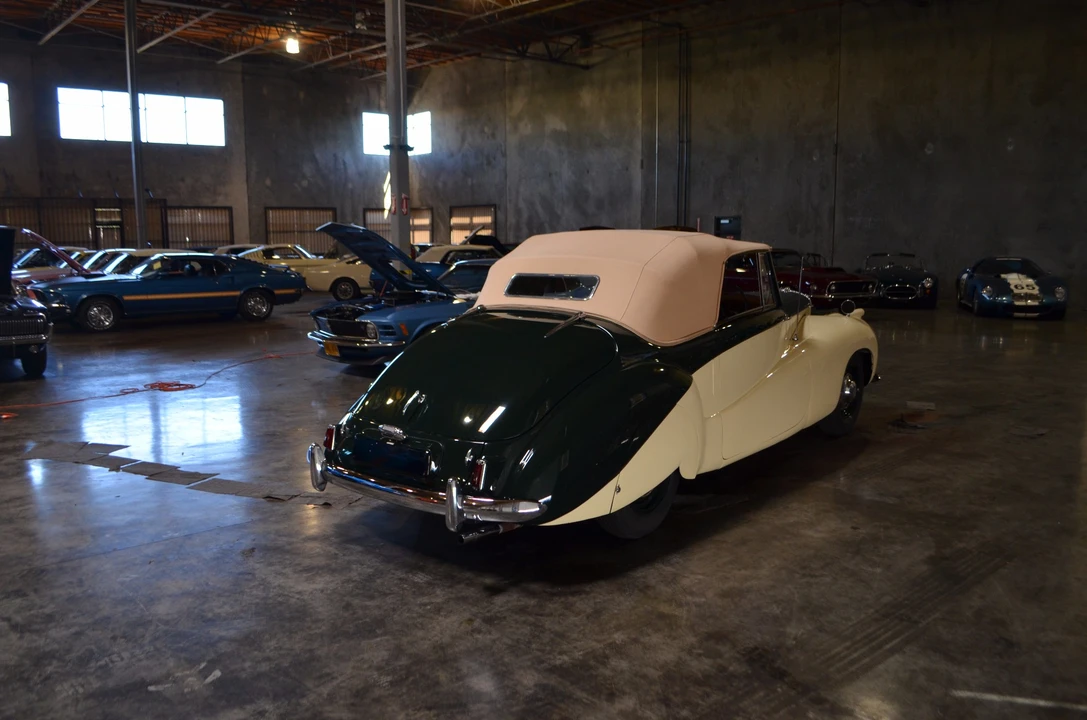 1952 Daimler - Image 18 of 31