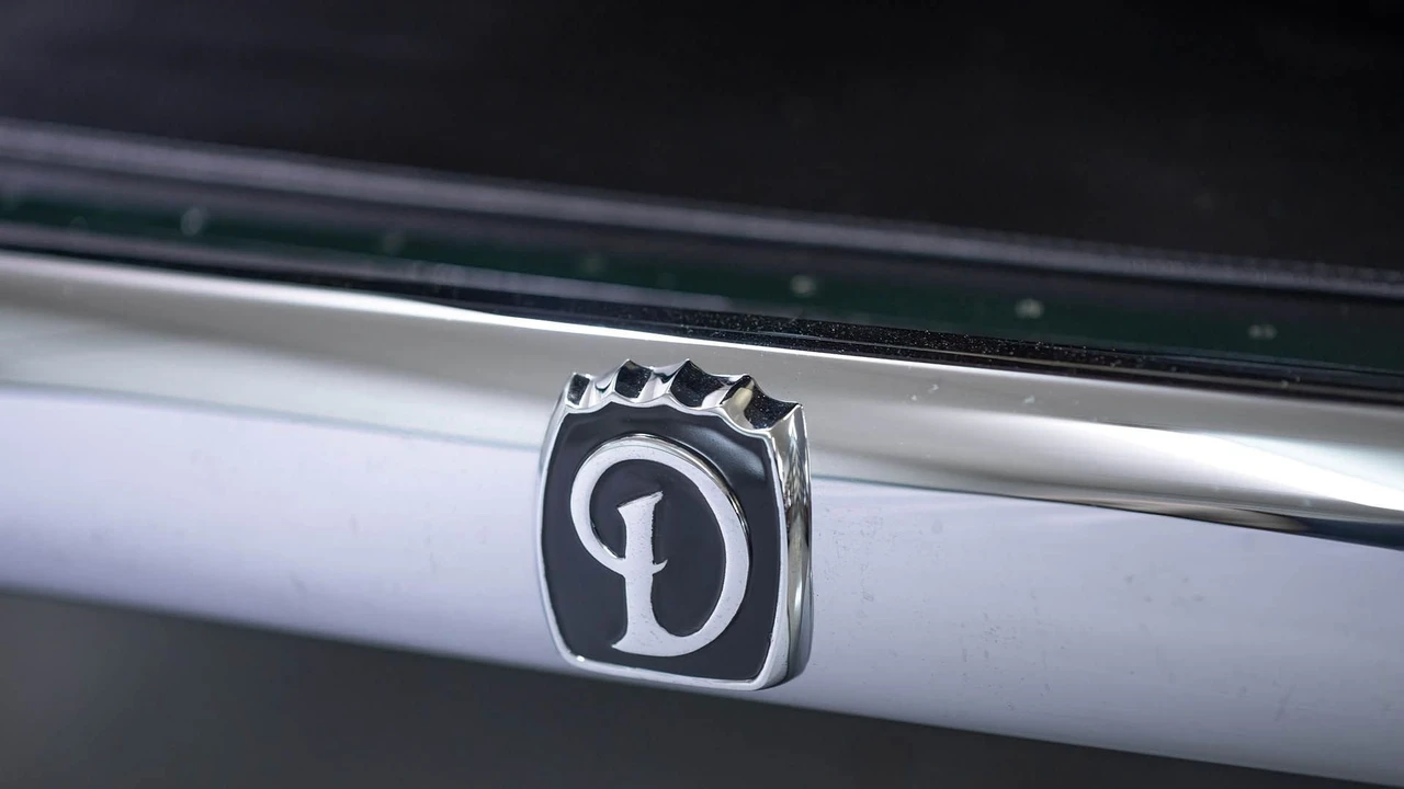 1952 Daimler - Image 3 of 31