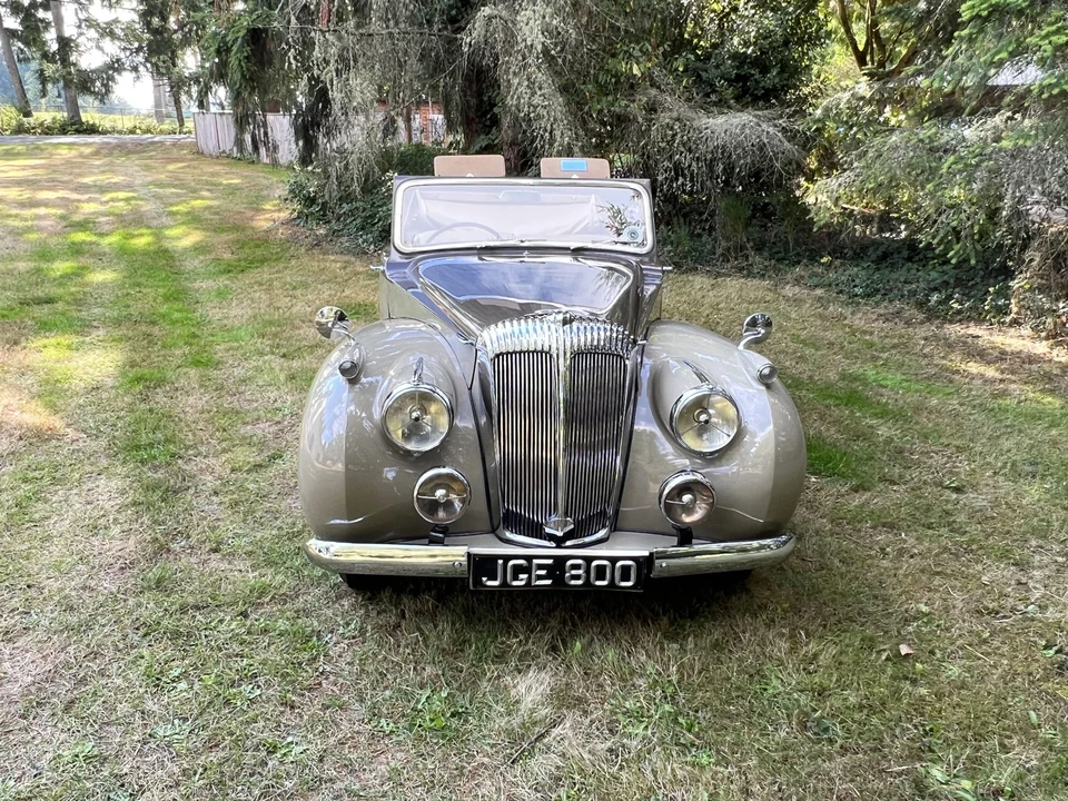 1952 Daimler - Image 17 of 31